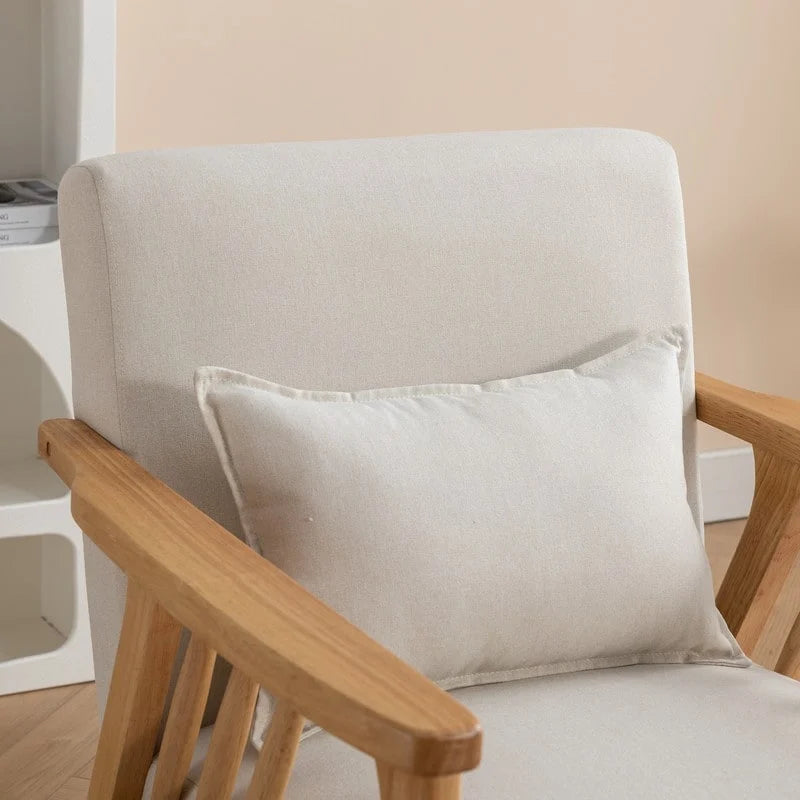 Fauteuil en bois massif rembourré style médiéval