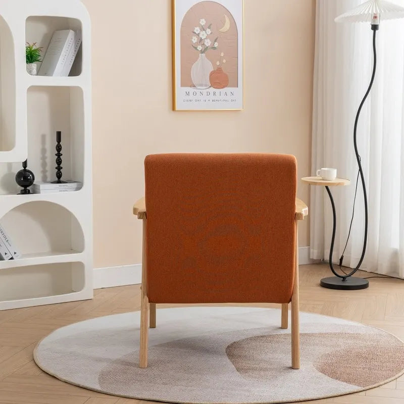 Fauteuil en bois massif rembourré style médiéval