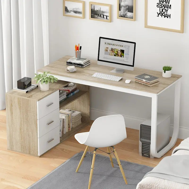 Bureau d'ordinateur d'angle
