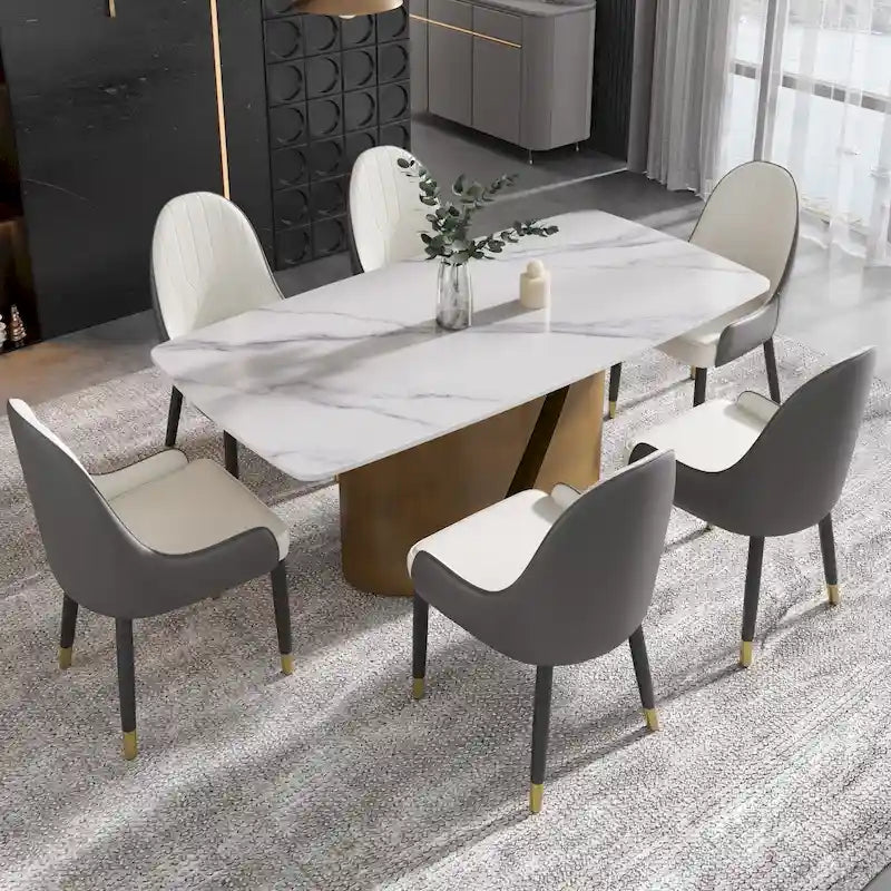Table de salle à manger de cuisine moderne