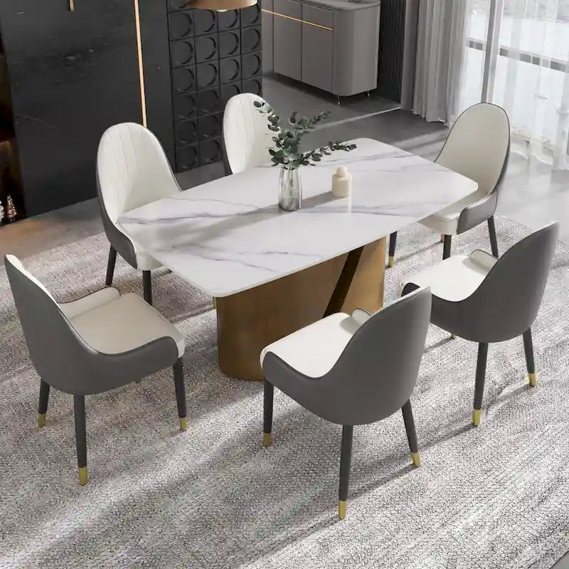 Table de salle à manger de cuisine moderne